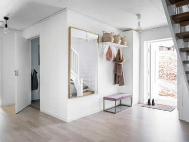 Bilde av hallen i huset Åse