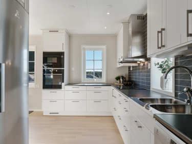 Bilde av kjøkken med hvitevarer fra Electrolux - huset Astrid