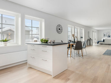 Bilde av kjøkkenøy i huset Henrik