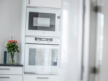 Bilde av innebygd ovn og mikro fra Electrolux