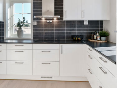 Bilde av tilvalget ekstra vindu over kjøkkenbenk