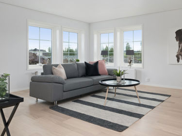 Bilde av vinkelhuset Tove med større stuevinduer