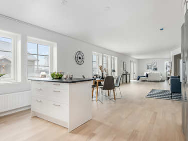 Bilde av kjøkkenøy i huset Henrik