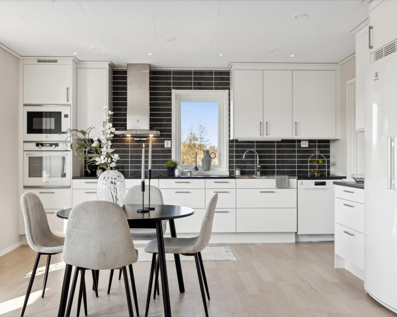 Bilde av kjøkkenpakke innebygd hvit