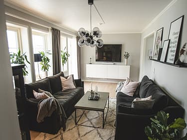 Bilde av sittegruppen i stua