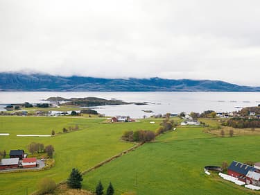 Oversiktsbilde av tomten huset er på