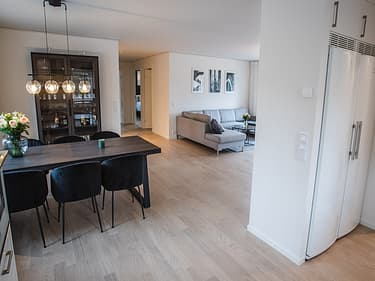 Bilde av stuen i det nye huset