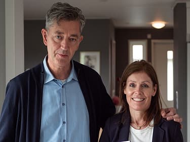 Bilde av to av våre boligformidlere, Gard og Anita